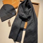 LV Petit Damier Scarf and Beanie NM wool set Navy