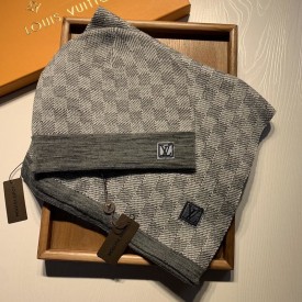 Replica LV Petit Damier Scarf Beanie