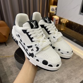 Replica LV Trainer Sneaker