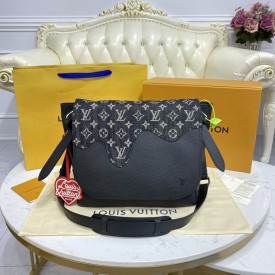 Louis Vuitton Monogram Denim Besace Tokyo M45971 