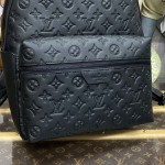 Louis Vuitton Calf leather Discovery Backpack PM M46553