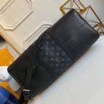 LV Taigarama Keepall Bandouliere 50 M53763