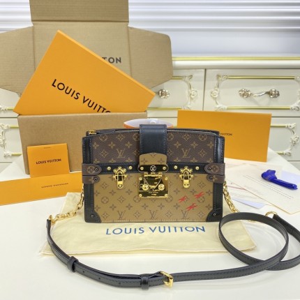 Louis Vuitton Monogram Reverse canvas Trunk Clutch LV M43596