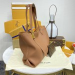 Louis Vuitton Grained Calfskin Low Key Cabas MM M25342