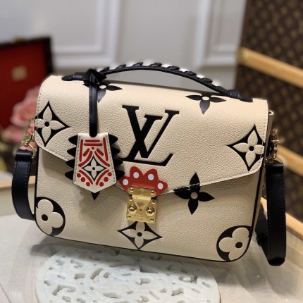 LV Monogram Empreinte Crafty Pochette Metis M45384