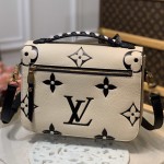 LV Monogram Empreinte Crafty Pochette Metis M45384