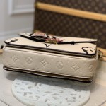 LV Monogram Empreinte Crafty Pochette Metis M45384