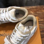 Louis Vuitton Trainer Sneaker 1A9ZCE