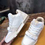 Louis Vuitton Trainer Sneaker 1A9ZWE