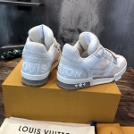 Louis Vuitton Trainer Sneaker 1A9ZWE