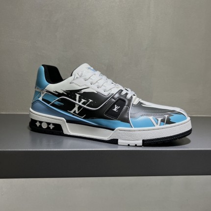 Louis Vuitton Trainer Sneaker 1AA37B