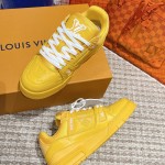 Louis Vuitton Trainer Sneaker 1AARG8