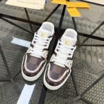 Louis Vuitton LV Trainer Sneaker 1AASTD