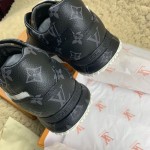 LV Monogram Canvas Run Away Sneakers 1A3N7W