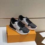 LV Run Away Sneaker 1A8UZS