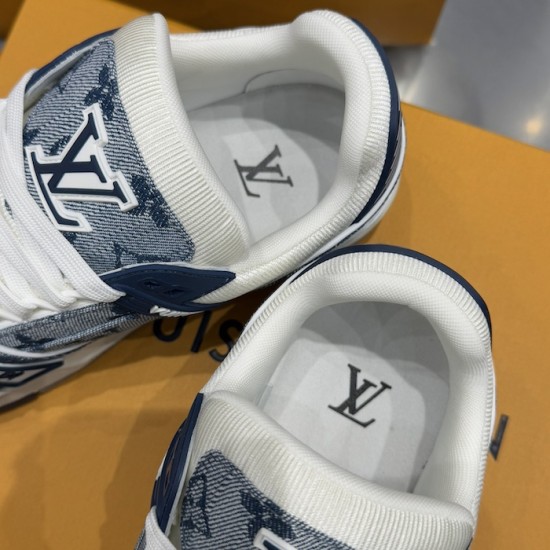 LV Trainer Sneaker 1ADHHX