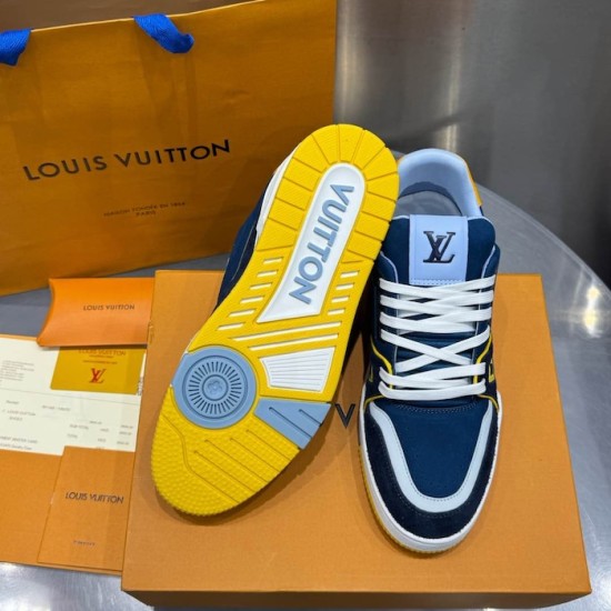 LV Trainer Sneaker 1ADHUU