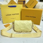 Louis Vuitton Bubblegram Wallet on Strap LV M81400