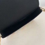 LV Game on Felicie Pochette M80233