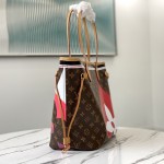 LV Game on Neverfull MM M57452