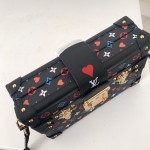 LV Game on Petite Malle M57454