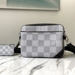 LV Giant Damier Pochette Trio Handbag N50017