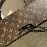 LV Taiga Leather Robusto Briefcase Bag M30592