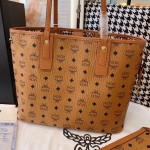 McM Medium Reversible Liz Shopper Bag Tan