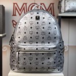 McM Stark Side Studs Backpack Large Silver