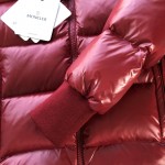 MON Lunetiere Short Down Jacket Red