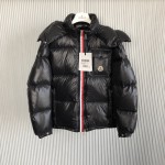 MON Montbeliard Short Down Jacket Black