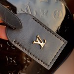 LV Boite Chapeau Souple Monogram Vernis Bag M53999