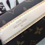 LV Monogram Canvas Pochette Metis M44875