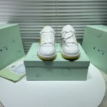 Of White Out of office "OOO" sneakers Yellow