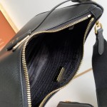 Prada Re-Edition 2005 Saffiano leather bag Black