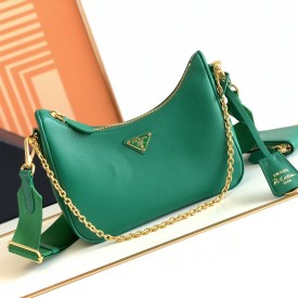 Prada Re-Edition 2005 Saffiano leather bag Green