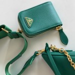 Prada Re-Edition 2005 Saffiano leather bag Green