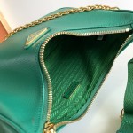 Prada Re-Edition 2005 Saffiano leather bag Green