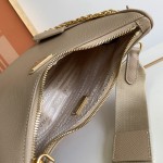 Prada Re-Edition 2005 Saffiano leather bag Tan