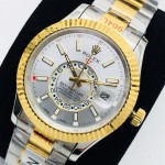 Rolex Sky-Dweller Oyster 42 MM Oystersteel Bicolor