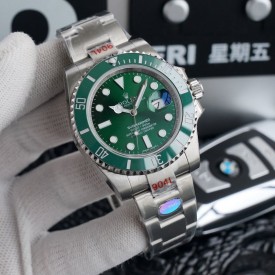 Rolex Submariner Oyster 40 MM Oystersteel Green