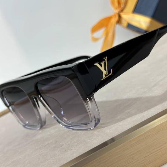 Louis Vuitton LV Clash Square Large Sunglasses Z2179W