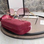 Gucci Square Metal Horsebit-Temple Sunglasses Pink