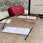 Gucci Square Metal Horsebit-Temple Sunglasses Pink