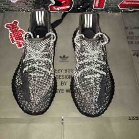 Replica Yeezy Boost 350 V2 Static Black