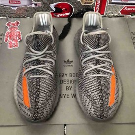 Yeezy Boost 350 V2 Zebra Grey