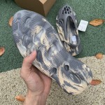 adidas Yeezy Foam RNNR MXT Moon Gray