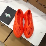 adidas Yeezy Foam RNNR Orange