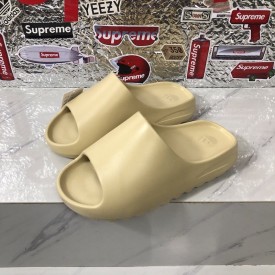 Replica Adidas Yeezy Slide