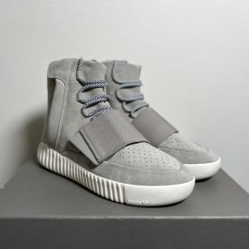 Yeezy Boost 750 High-Top Sneakers Grey